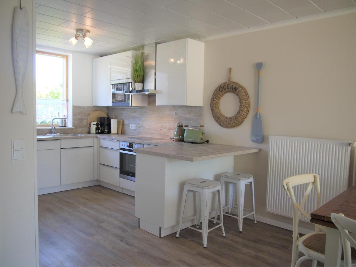Ferienhaus Haffmeer Шарбойтц Екстериор снимка